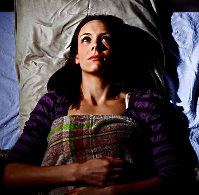 Insomnia: What It Is, Symptoms, And How to Cure From It?